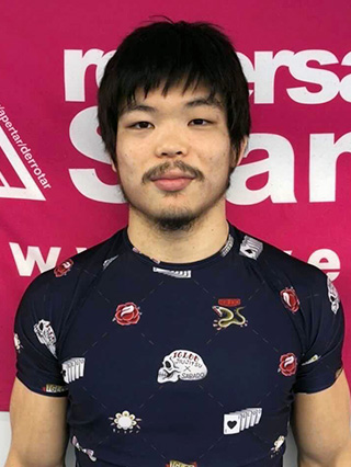 岩本健汰